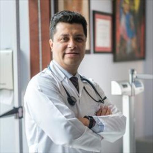 Foto de Dr. Bayron Guillén B