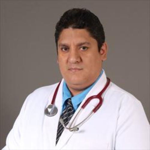 Foto de Dr. Carlos Rojas Balcázar