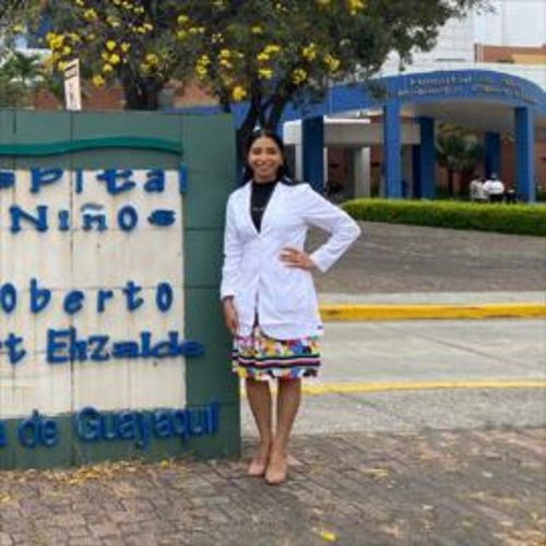 Foto de Dra. Delia Fiallos Vega