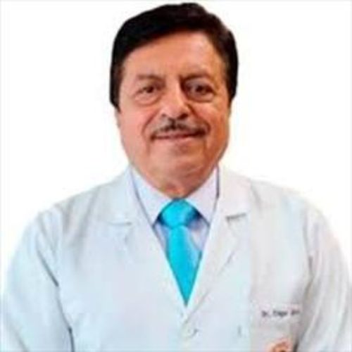 Foto de Dr. Edgar Játiva Mariño