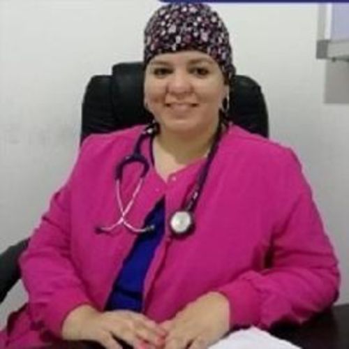 Foto de Dra. Julie Lofzang Mejía